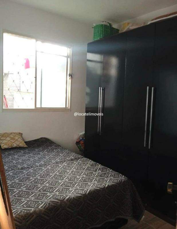 Casa geminada à venda no Bonsucesso: 