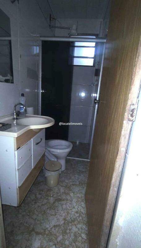 Casa geminada à venda no Bonsucesso: 