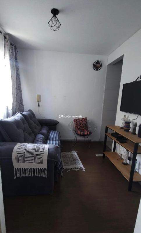 Casa geminada à venda no Bonsucesso: 