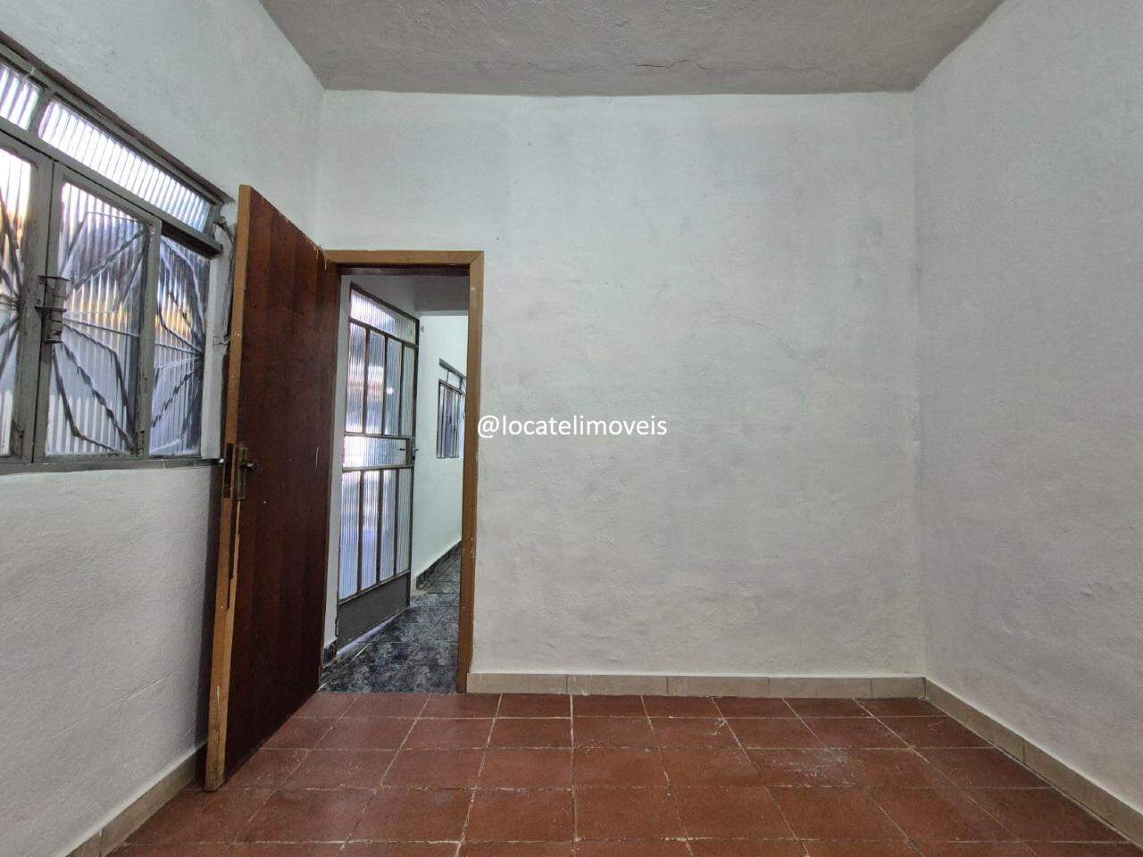 [tipoImovel] [finalidade] no bairro [bairro]: quarto frente foto 1