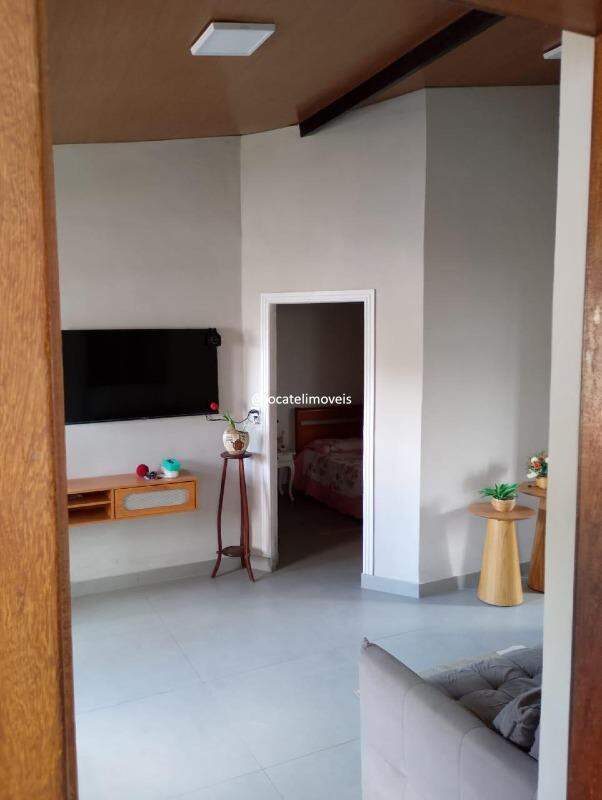 [tipoImovel] [finalidade] no bairro [bairro]: 