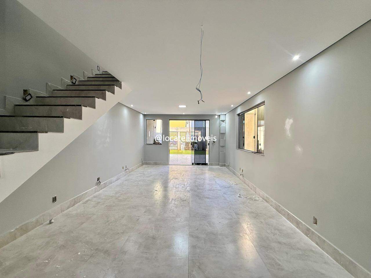 [tipoImovel] [finalidade] no bairro [bairro]: 