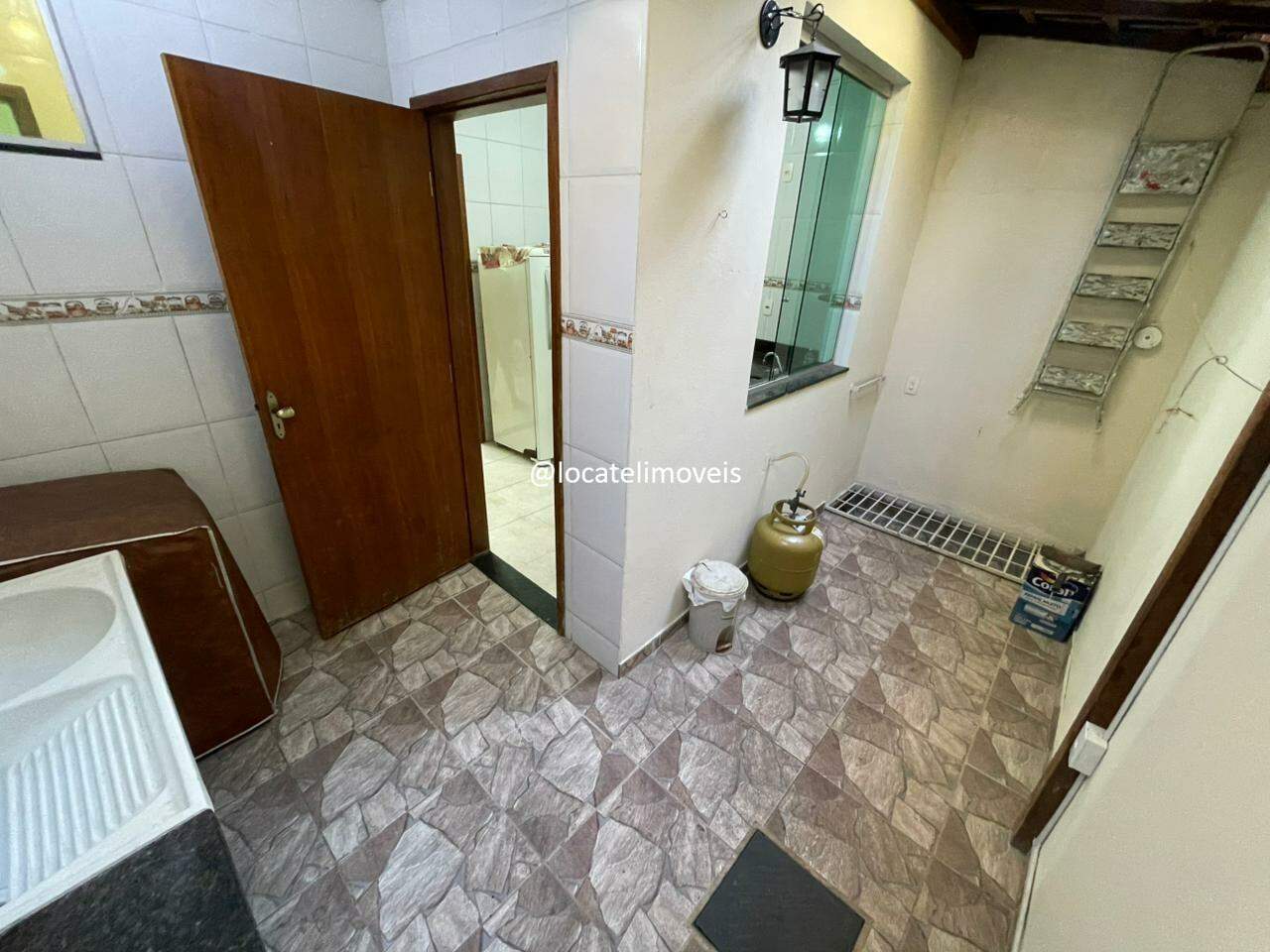 [tipoImovel] [finalidade] no bairro [bairro]: 