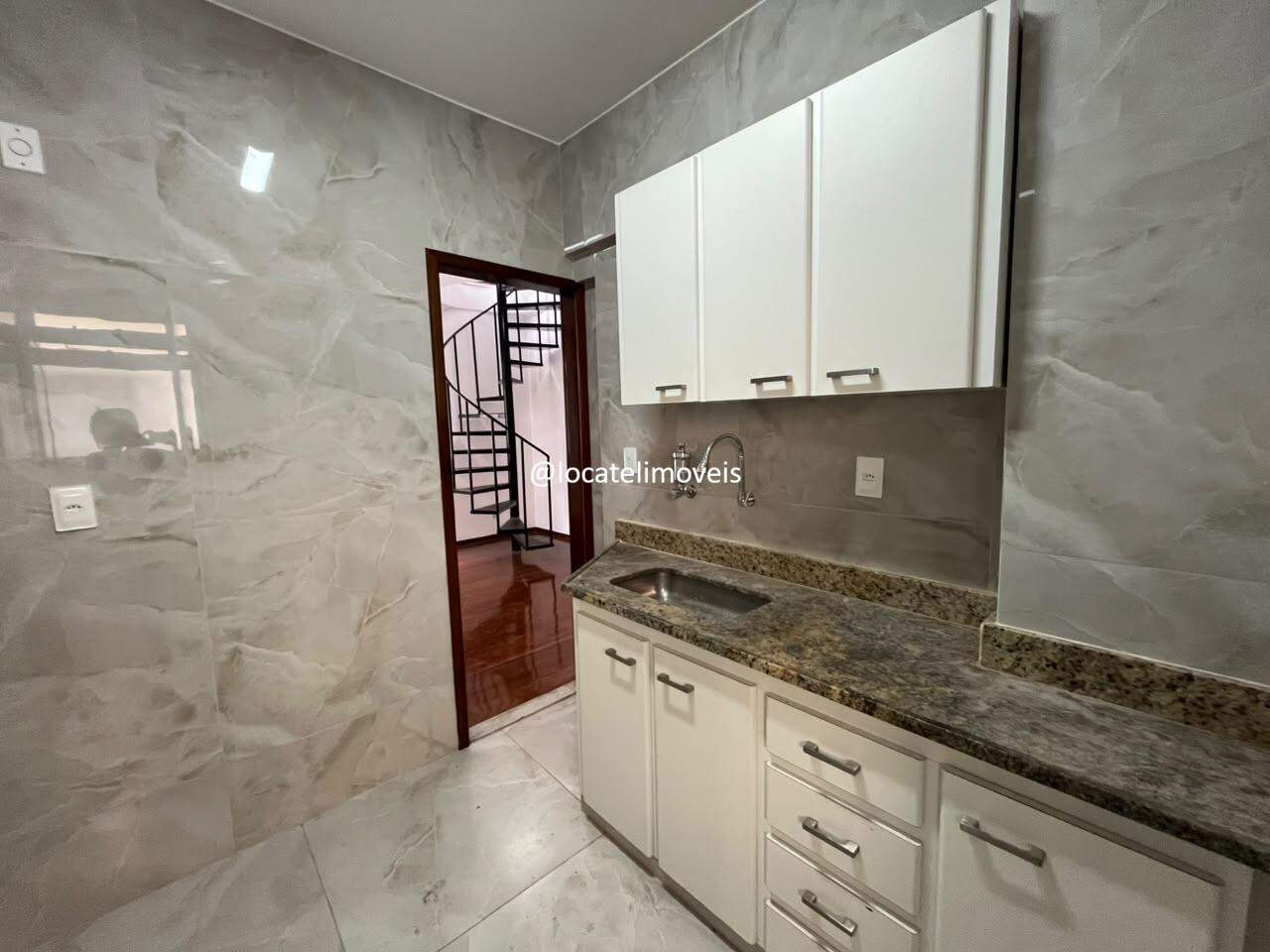 [tipoImovel] [finalidade] no bairro [bairro]: 
