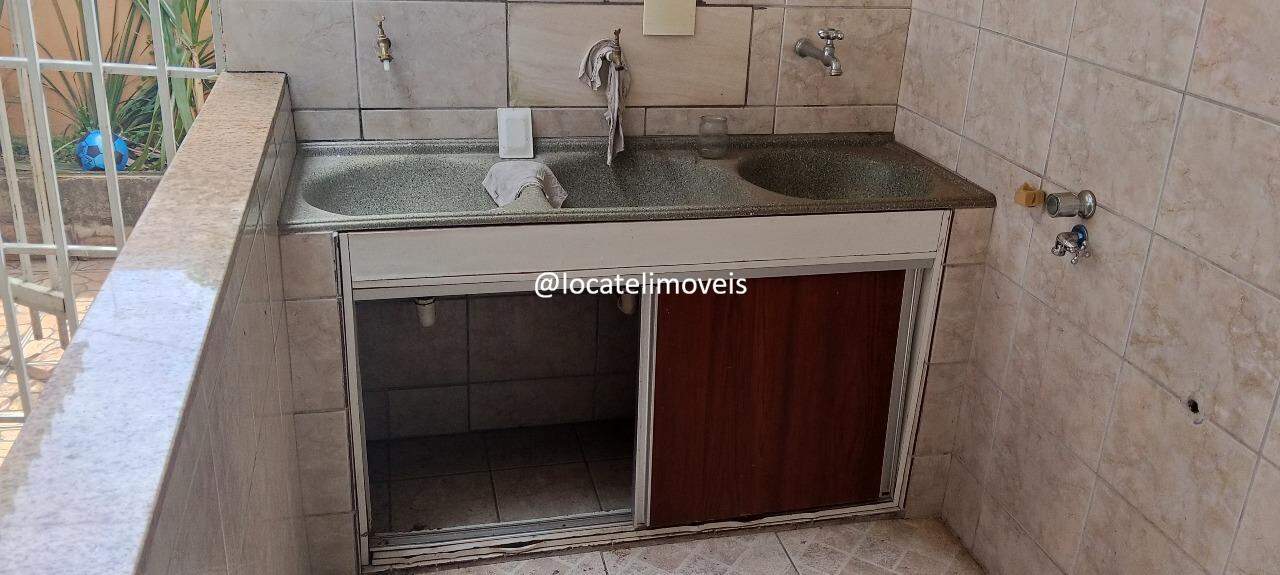[tipoImovel] [finalidade] no bairro [bairro]: 