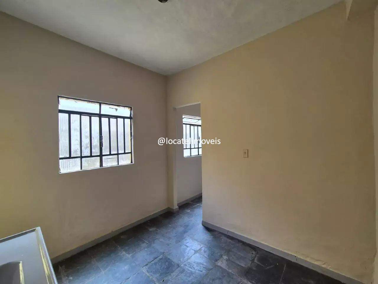 [tipoImovel] [finalidade] no bairro [bairro]: 