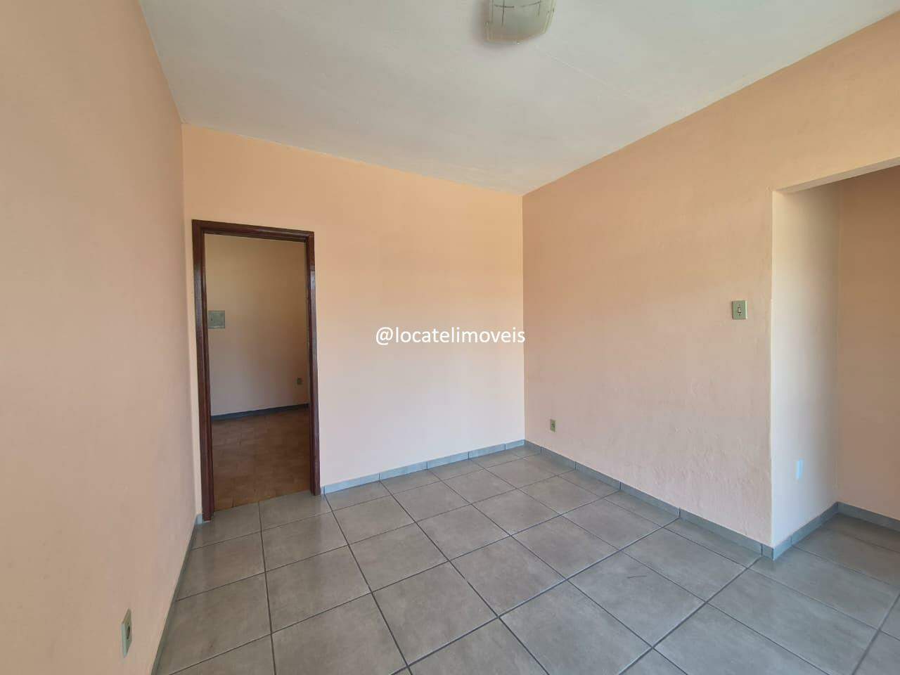 [tipoImovel] [finalidade] no bairro [bairro]: 