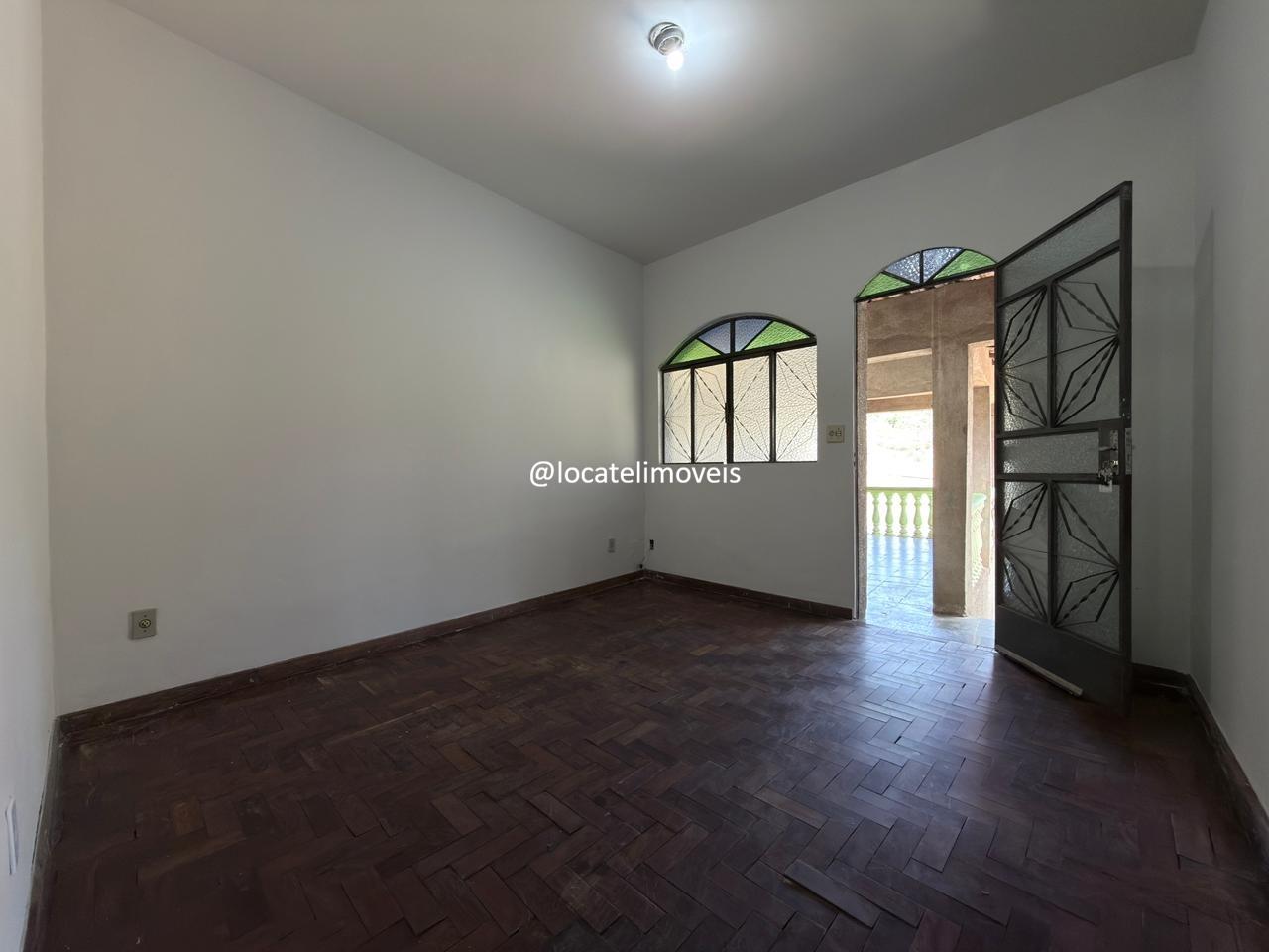 Casa para aluguel no Bonsucesso: 