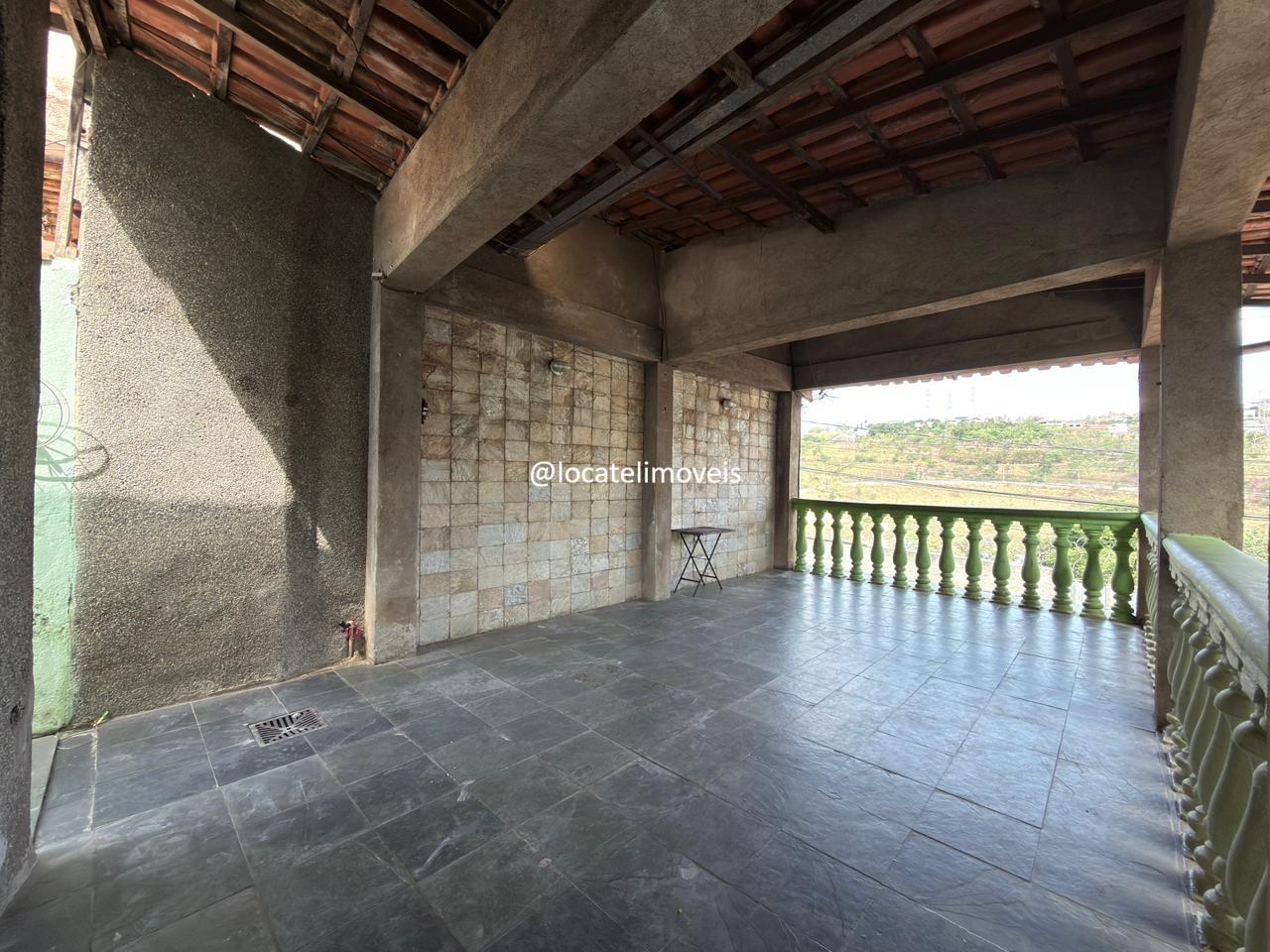 Casa para aluguel no Bonsucesso: 