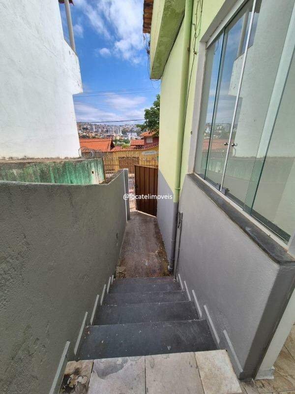 [tipoImovel] [finalidade] no bairro [bairro]: 