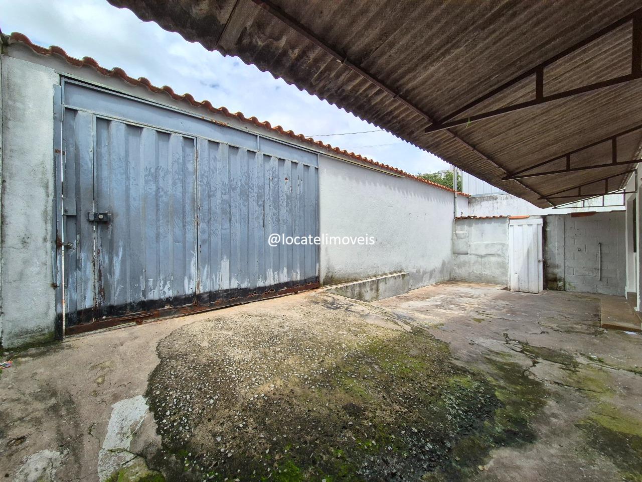 Casa geminada para aluguel no Milionários: area externa