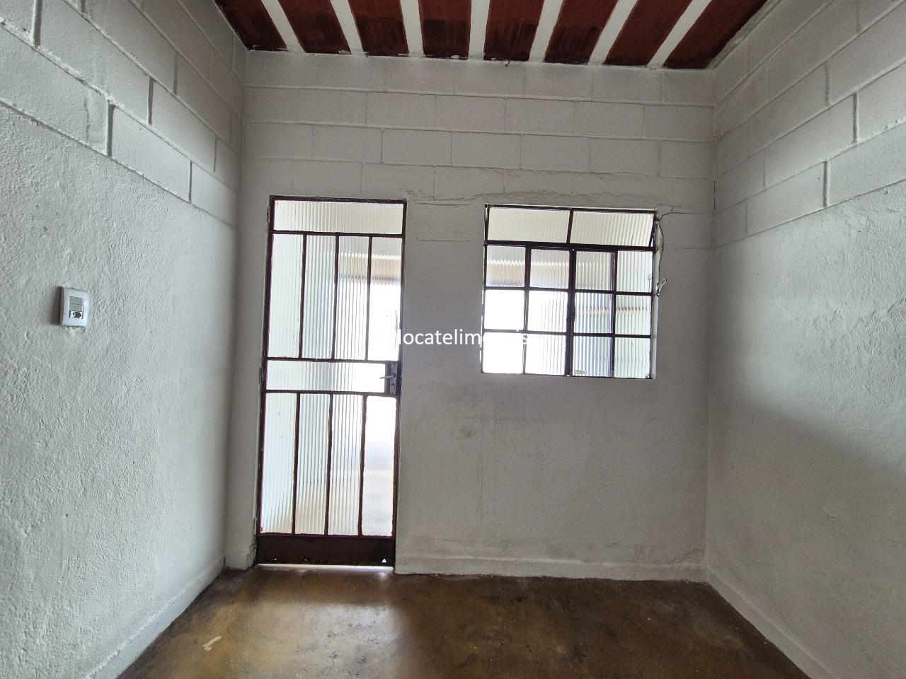 Casa geminada para aluguel no Milionários: cozinha