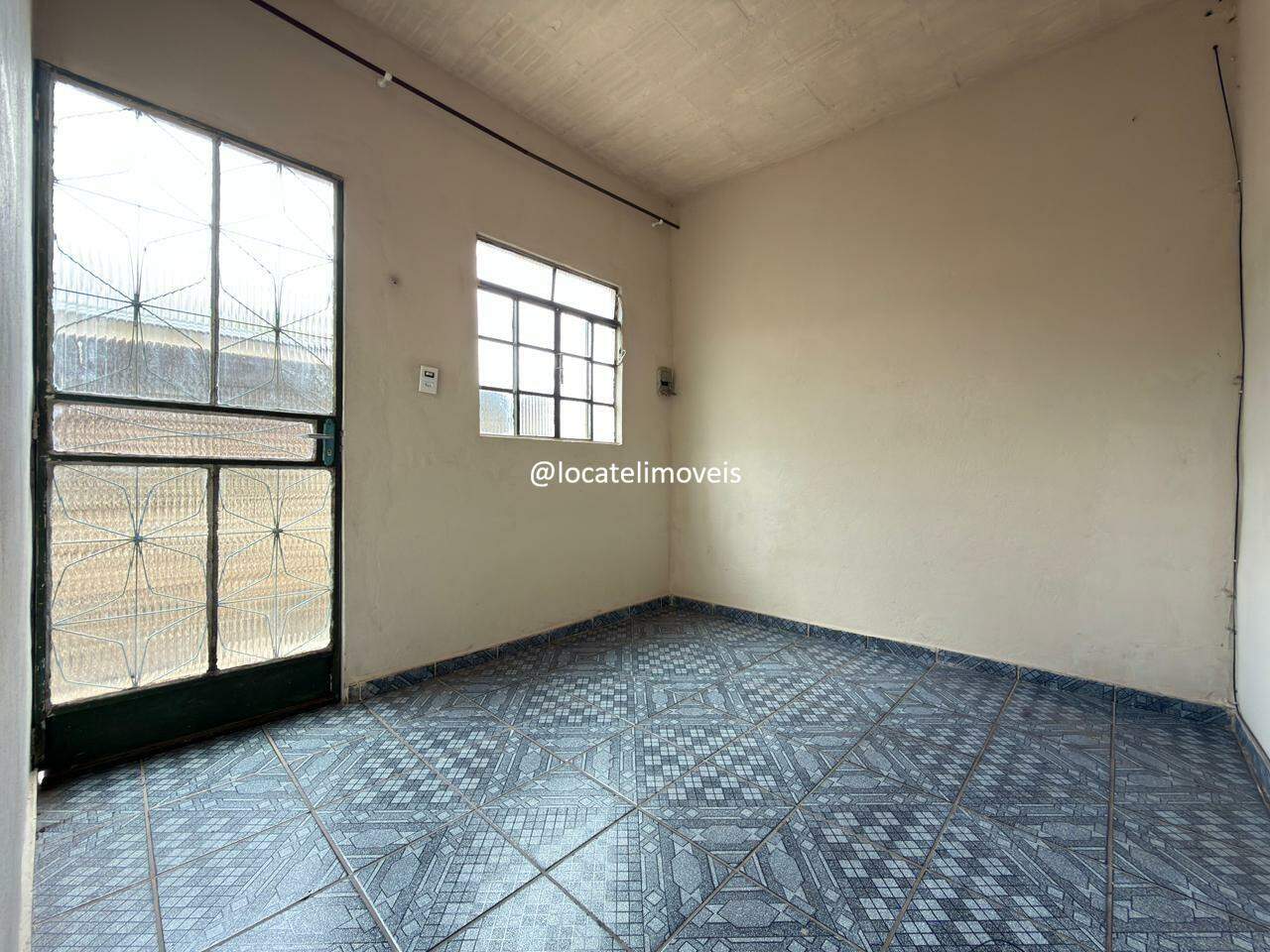 [tipoImovel] [finalidade] no bairro [bairro]: 