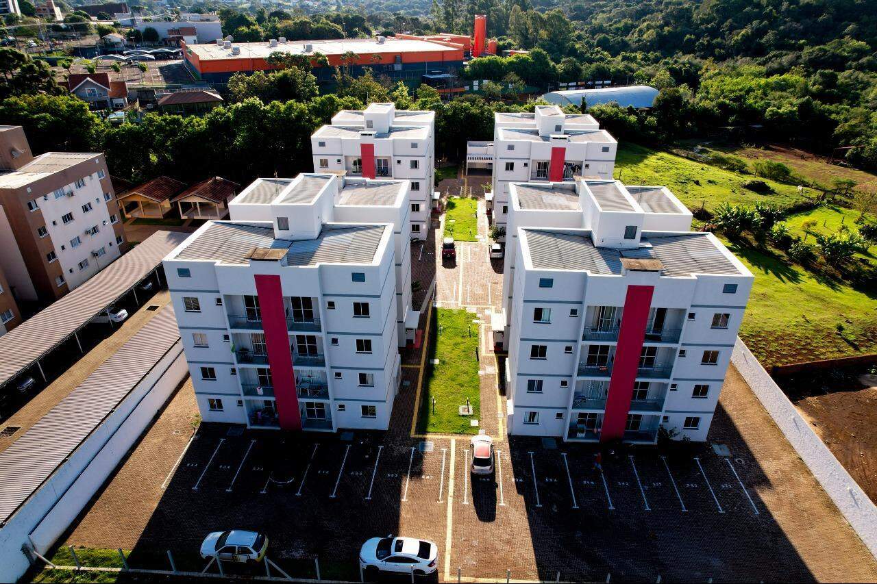 Apartamento para para aluguel no Bairro JARDIM CONCORDIA em TOLEDO: 