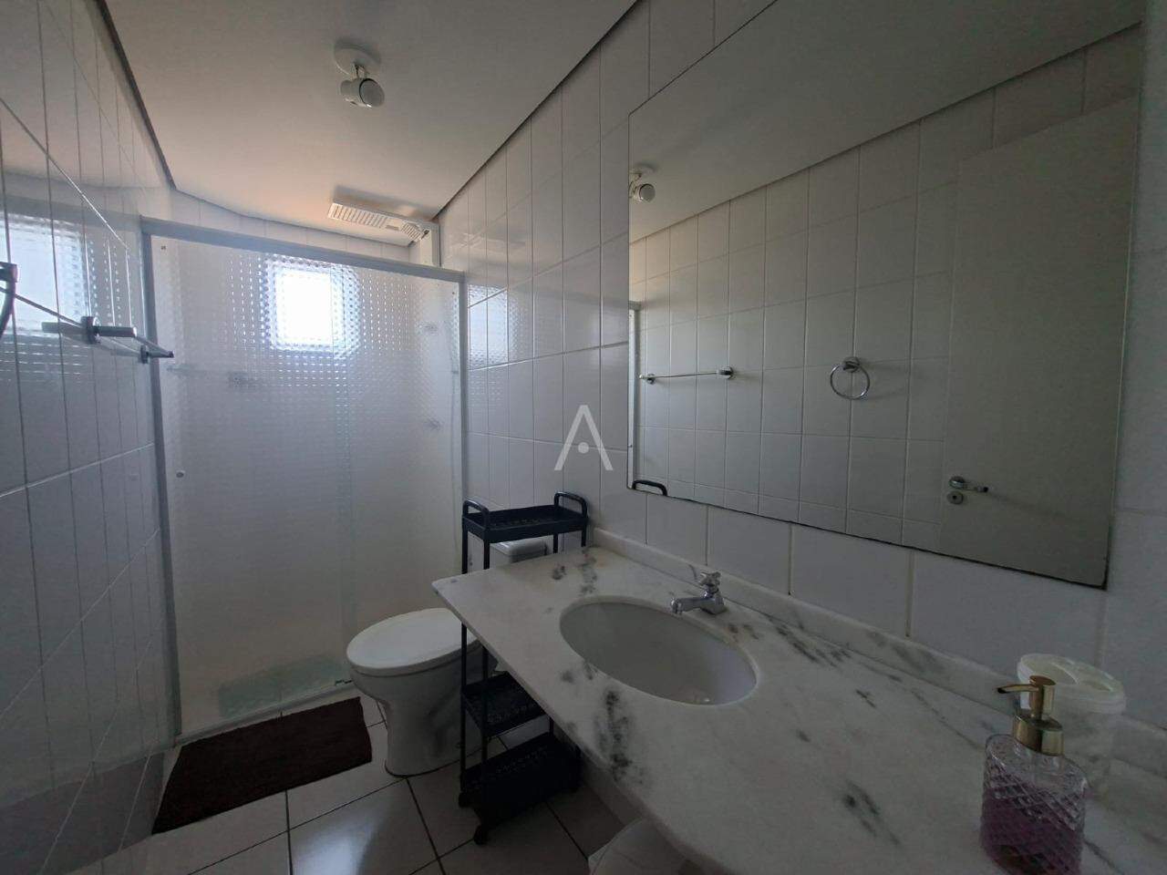 Apartamento para para aluguel no Bairro COUNTRY em CASCAVEL:
