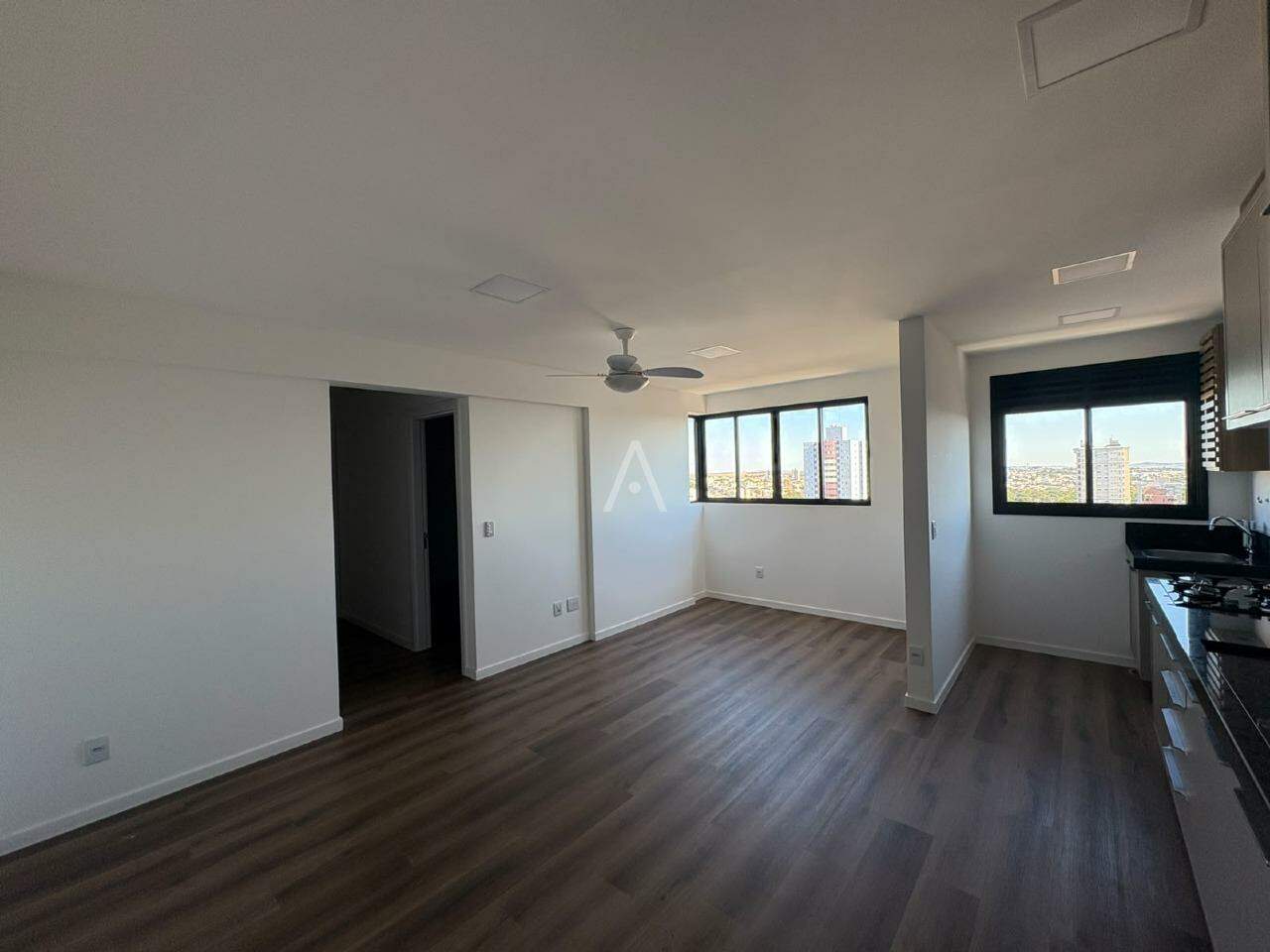 Apartamento para para aluguel no Bairro CENTRO em CASCAVEL: