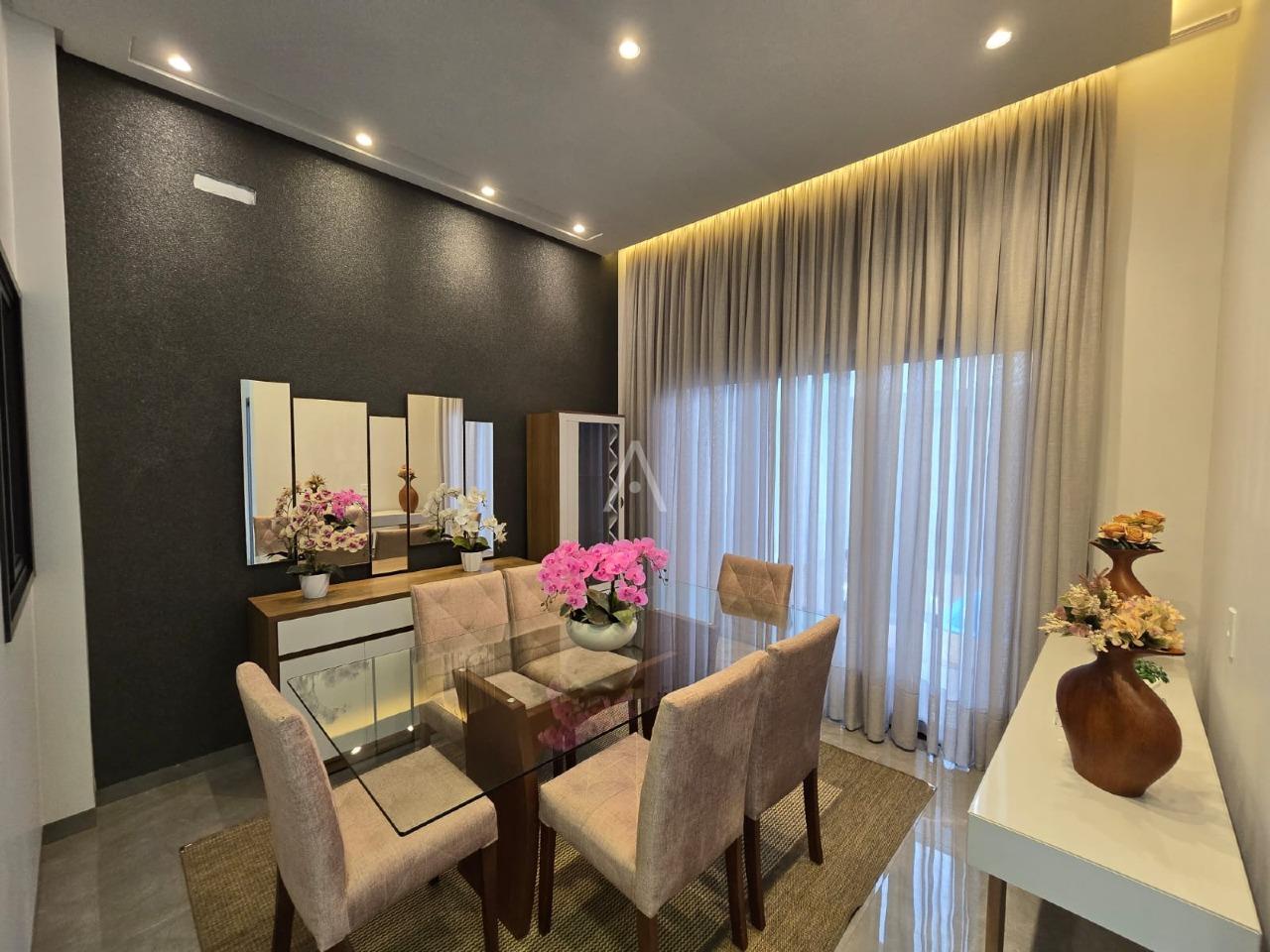 Sobrado para à venda no Bairro CENTRO em TOLEDO: 