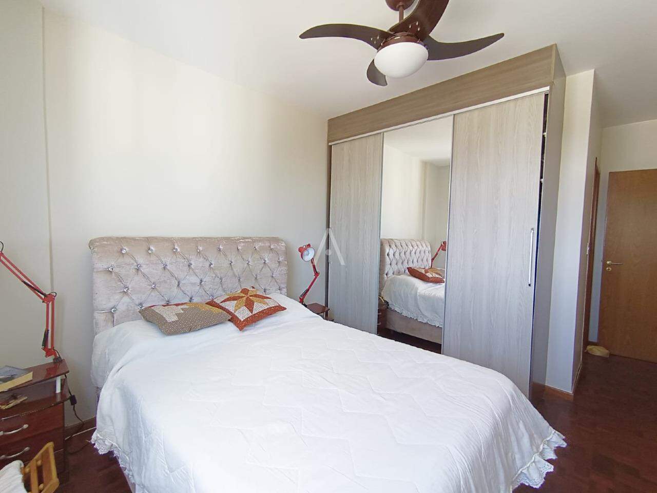 Apartamento para para aluguel no Bairro CENTRO em CASCAVEL: 