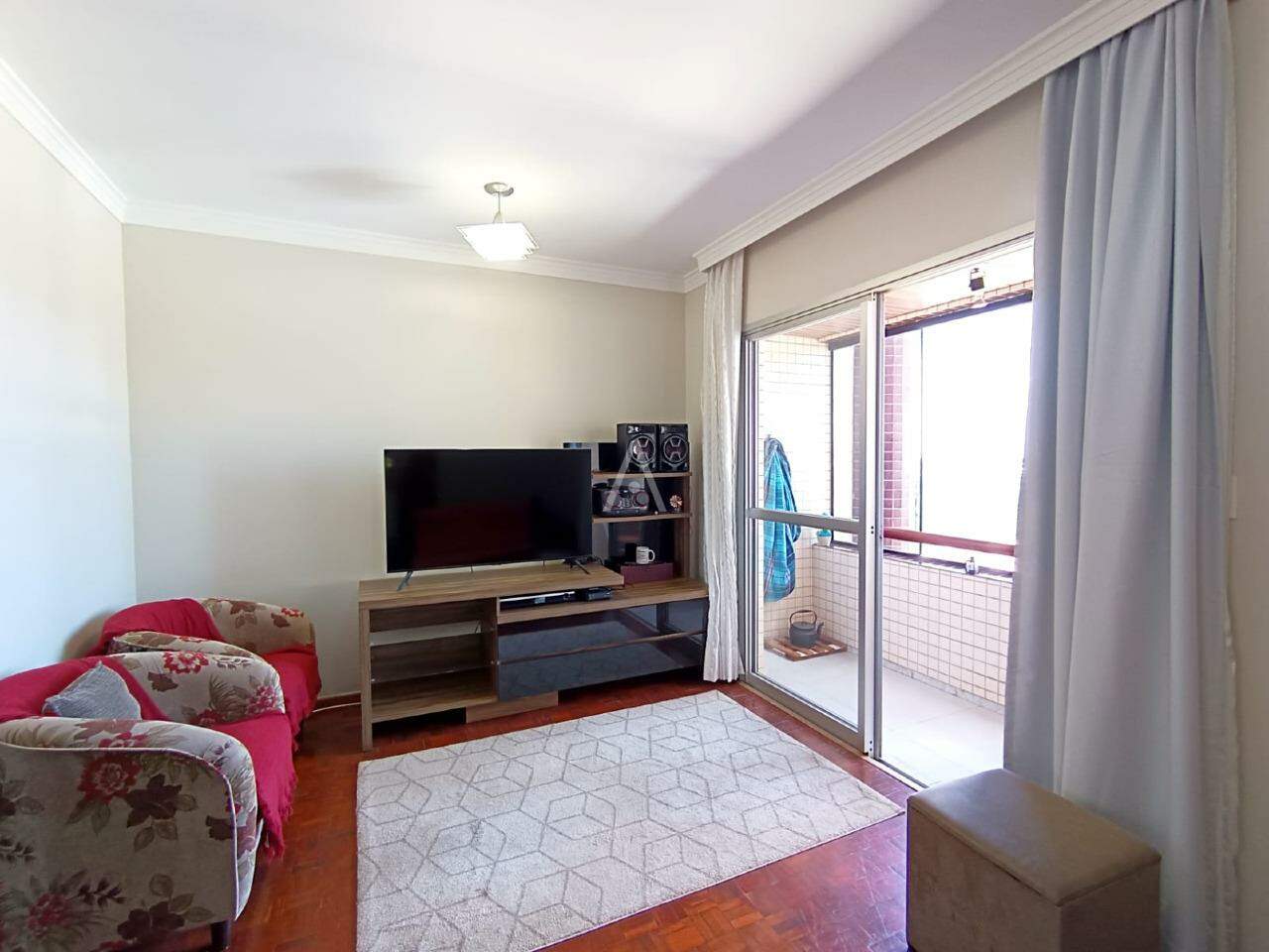 Apartamento para para aluguel no Bairro CENTRO em CASCAVEL: 