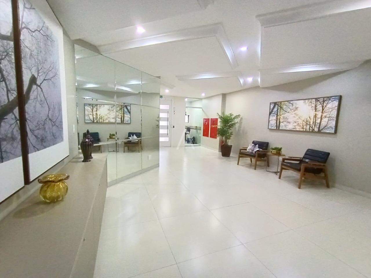 Apartamento para para aluguel no Bairro CENTRO em CASCAVEL: 
