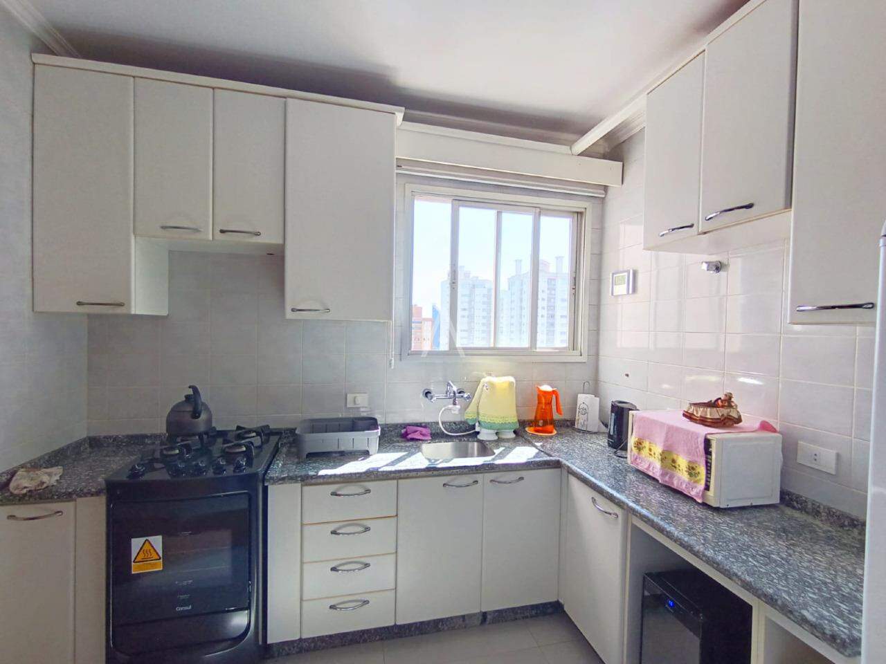 Apartamento para para aluguel no Bairro CENTRO em CASCAVEL: 
