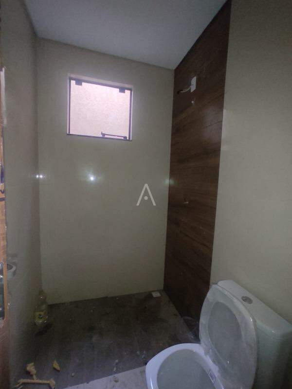 Casa Residencial para para aluguel no Bairro JARDIM COOPAGRO em TOLEDO: