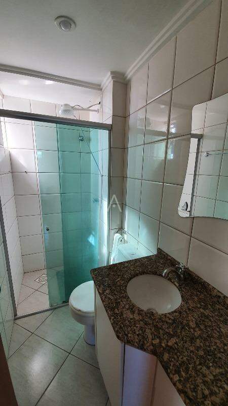 Apartamento para para aluguel no Bairro CENTRO em CASCAVEL: