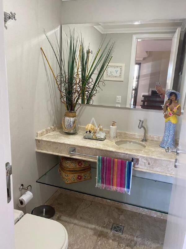 Apartamento para à venda no Bairro CENTRO em CASCAVEL: 