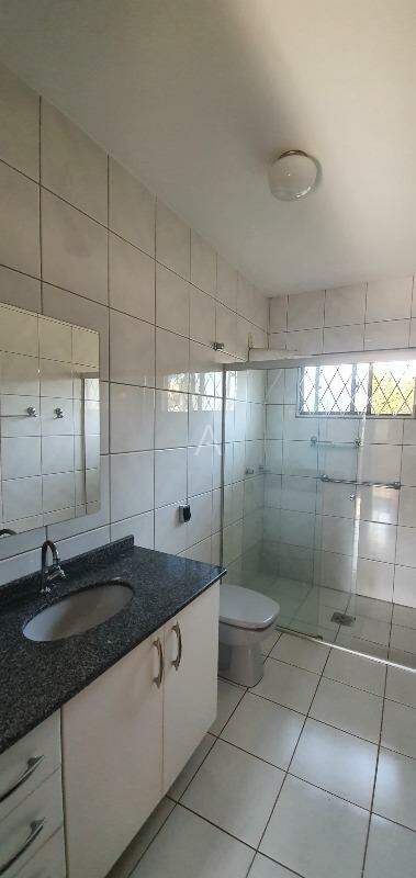 Casa Residencial para para aluguel no Bairro COUNTRY em CASCAVEL: 