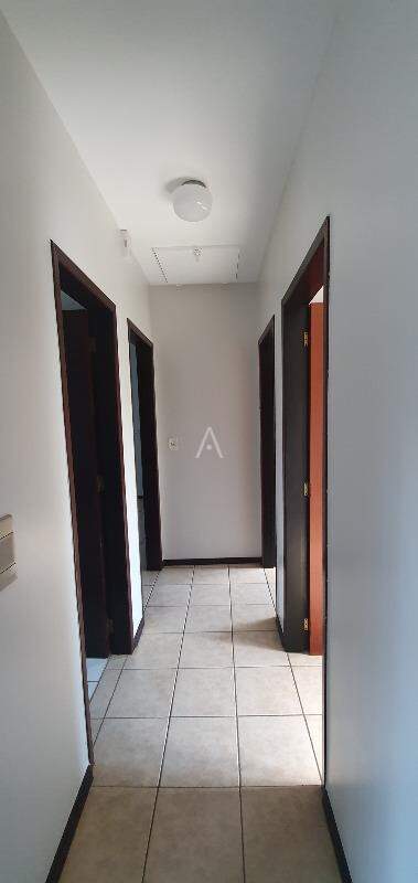 Casa Residencial para para aluguel no Bairro COUNTRY em CASCAVEL: 
