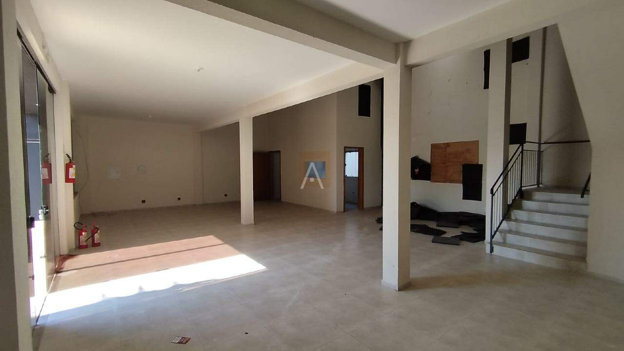 Sala Comercial para para aluguel no Bairro Vila Pioneiro em TOLEDO: 