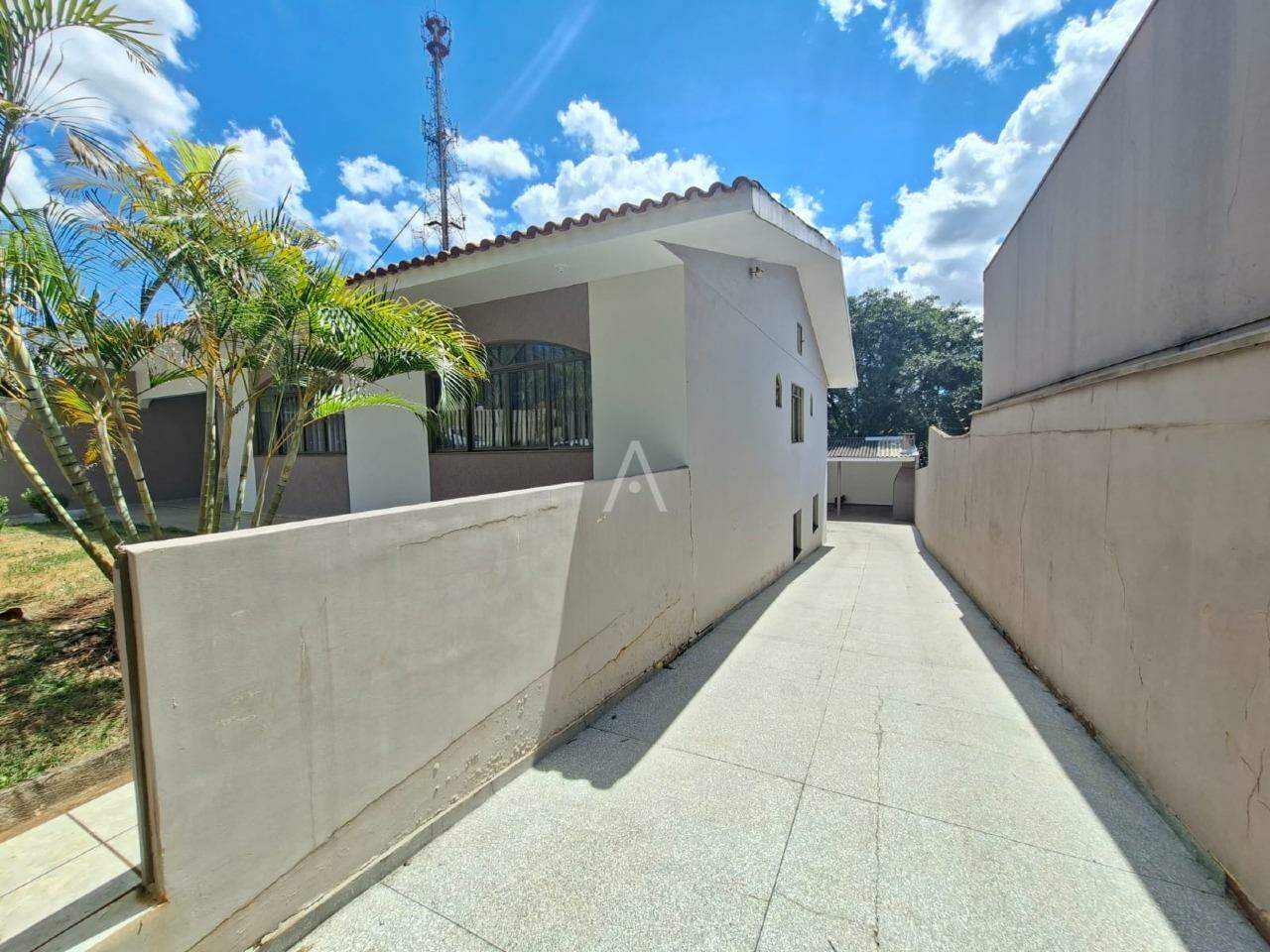 Casa Residencial para para aluguel no Bairro CENTRO em CASCAVEL: