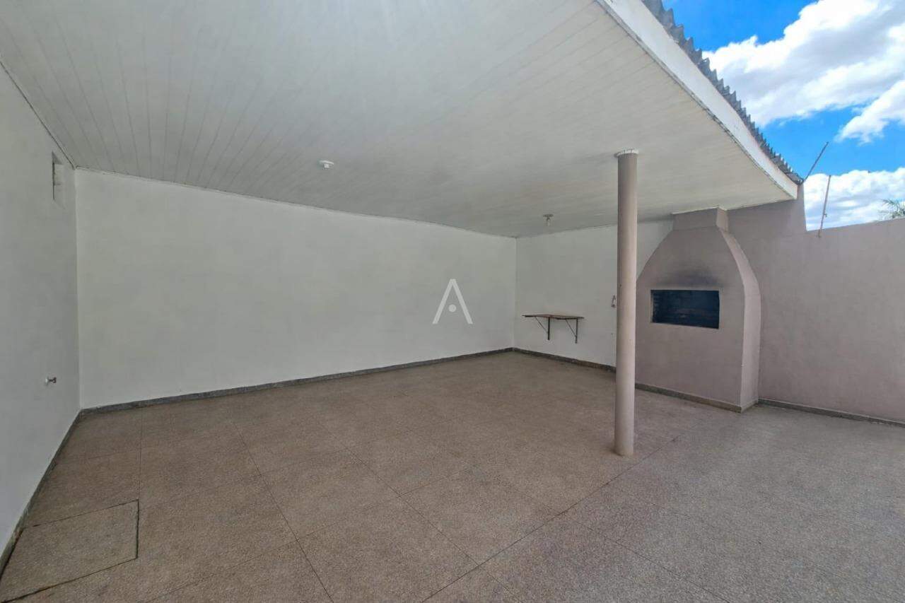 Casa Residencial para para aluguel no Bairro CENTRO em CASCAVEL: