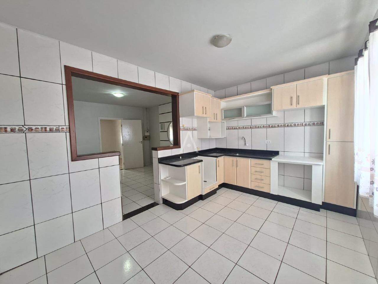 Casa Residencial para para aluguel no Bairro CENTRO em CASCAVEL: