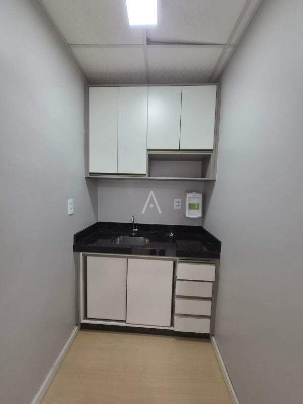 Sala Comercial para para aluguel no Bairro CENTRO em CASCAVEL: 