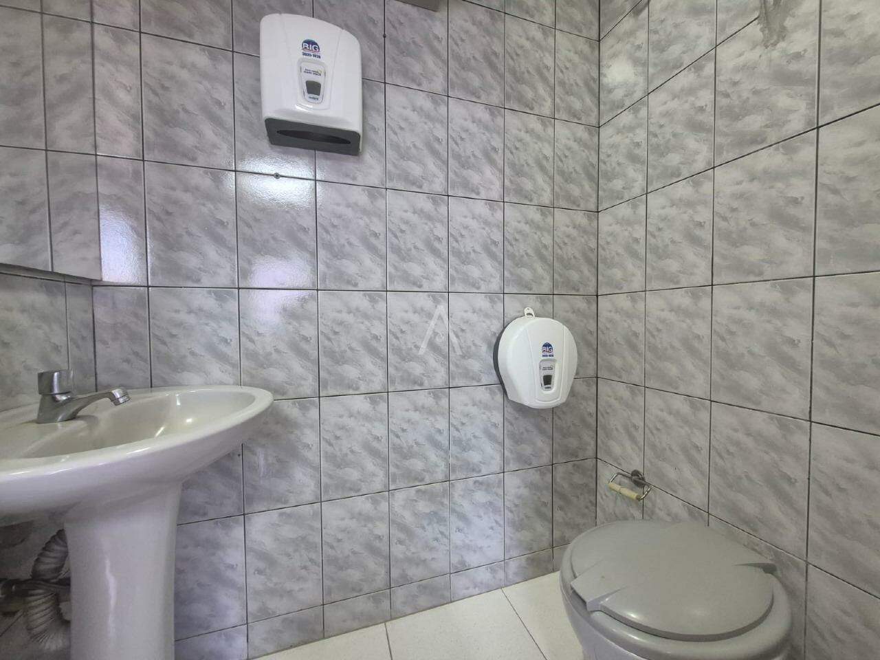 Sala Comercial para para aluguel no Bairro CENTRO em CASCAVEL: 