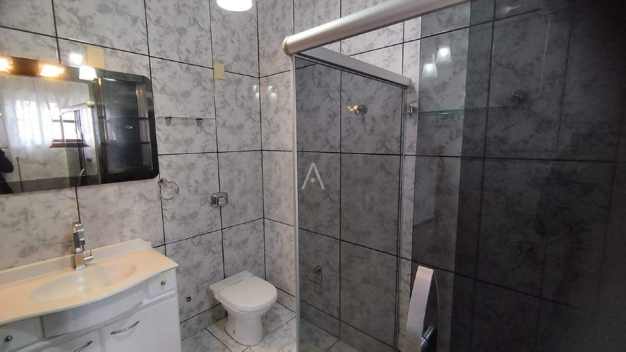 Sobrado para para aluguel no Bairro JARDIM GISELA em TOLEDO: