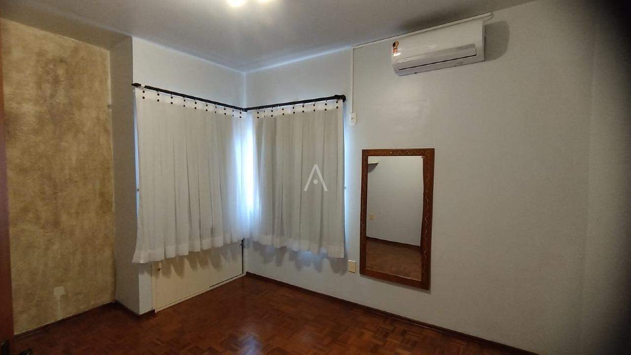 Sobrado para para aluguel no Bairro JARDIM GISELA em TOLEDO:
