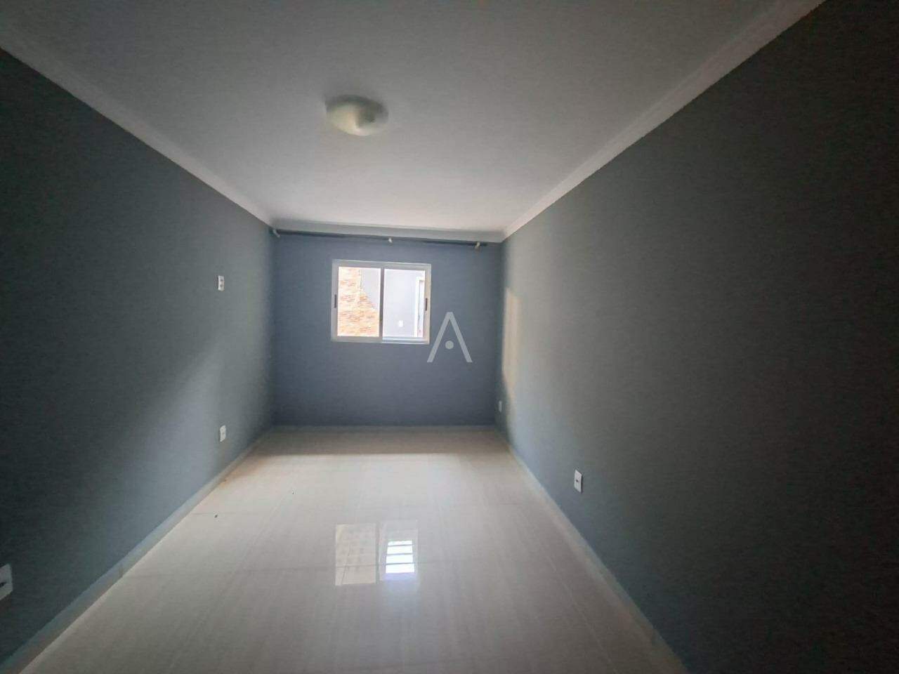 Casa Residencial para para aluguel no Bairro NEVA em CASCAVEL: 