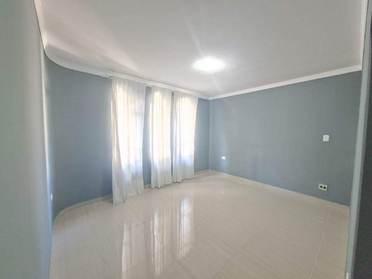 Casa Residencial para para aluguel no Bairro NEVA em CASCAVEL: 