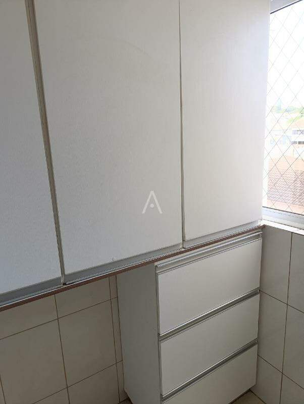 Apartamento para para aluguel no Bairro COUNTRY em CASCAVEL: 