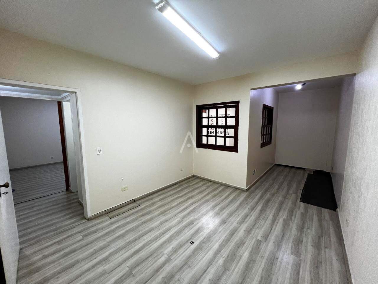 Sobrado para à venda no Bairro CENTRO em CASCAVEL: 