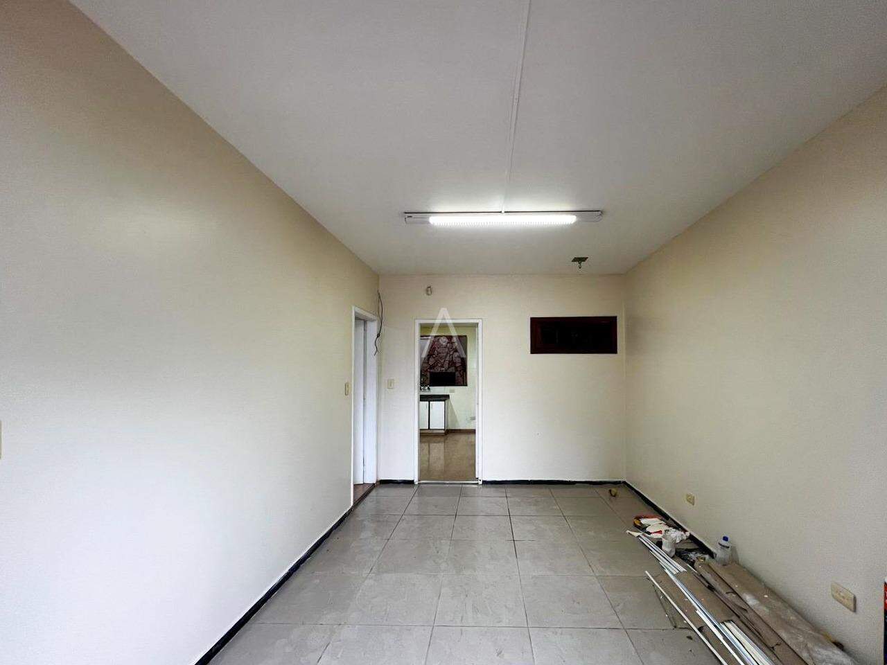 Sobrado para à venda no Bairro CENTRO em CASCAVEL: 