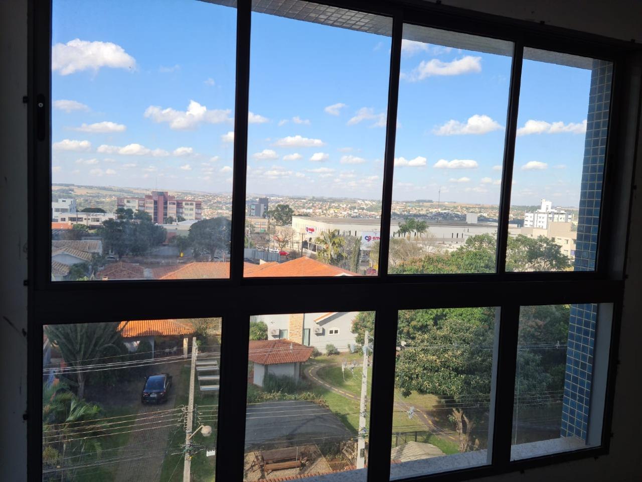 Apartamento para à venda no Bairro CENTRO em TOLEDO: 