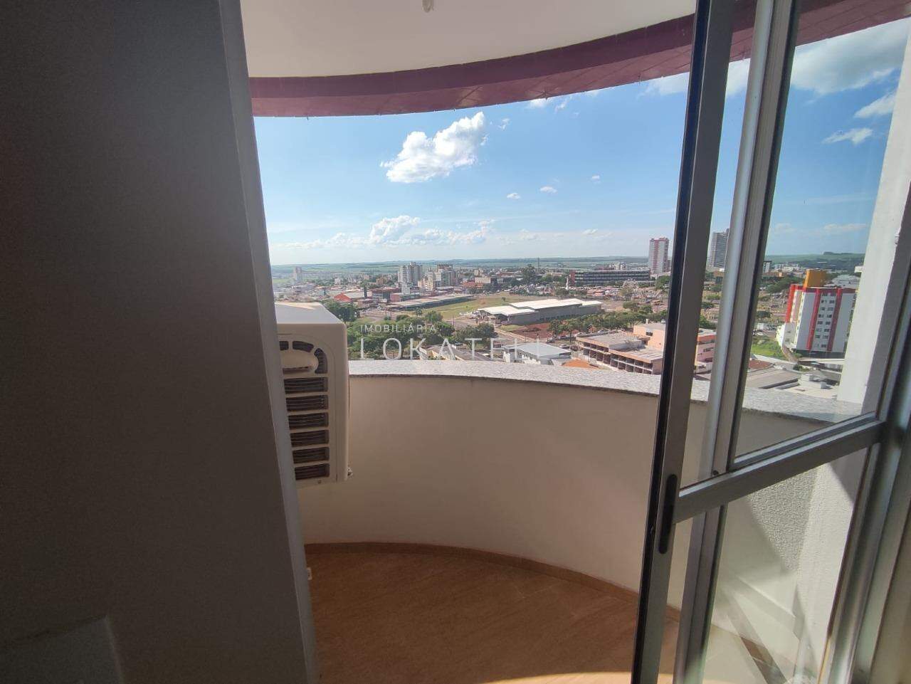 Apartamento para para aluguel no Bairro CENTRO em CASCAVEL: 