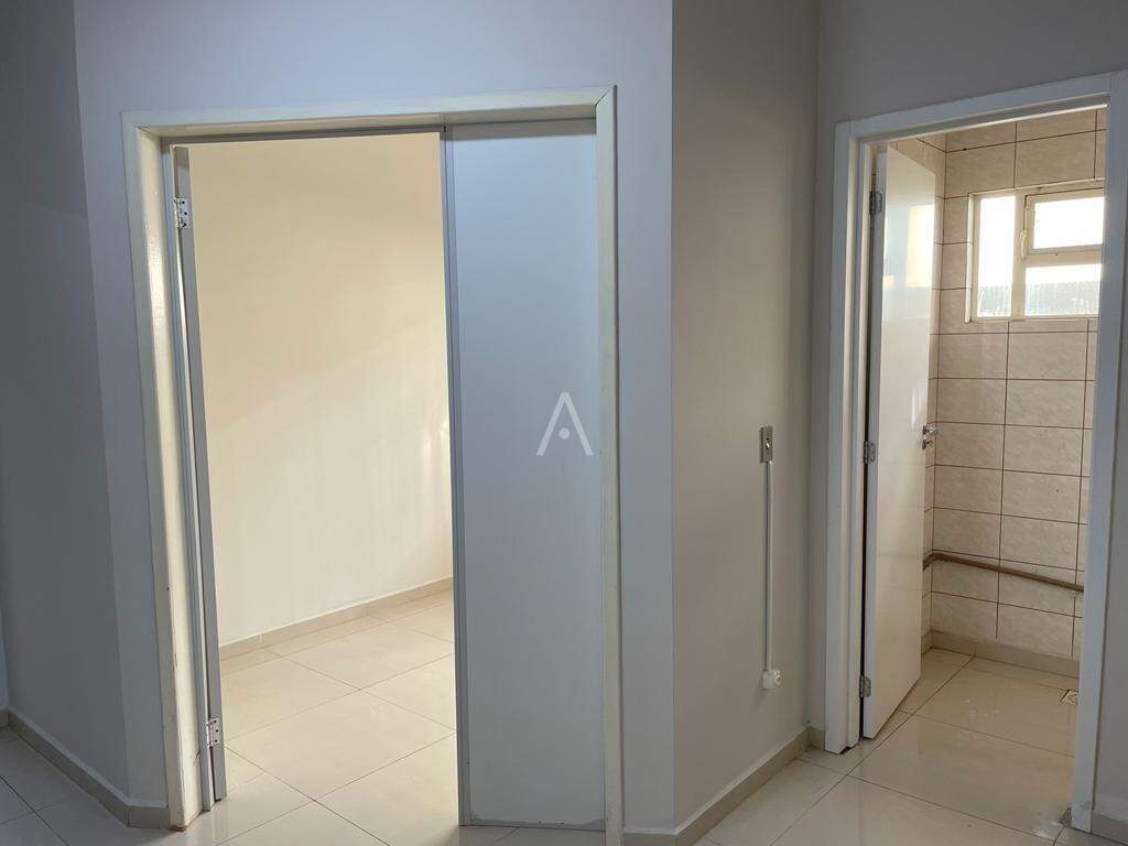 Casa Comercial para para aluguel no Bairro PARQUE SAO PAULO em CASCAVEL: 