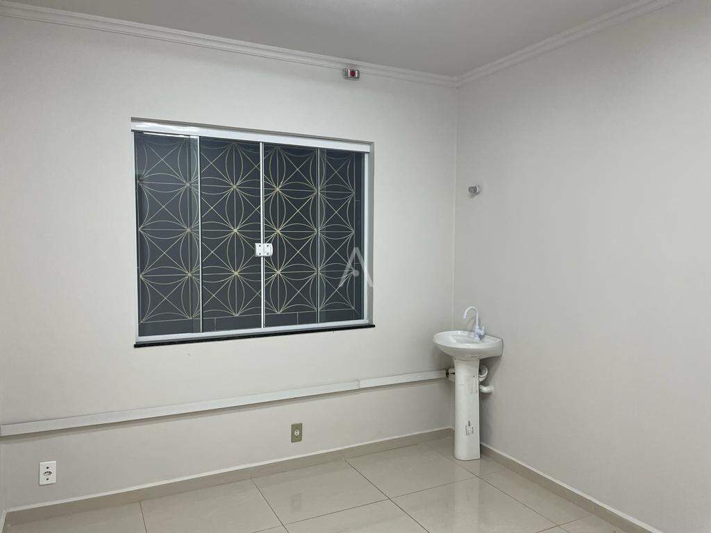 Casa Comercial para para aluguel no Bairro PARQUE SAO PAULO em CASCAVEL: 