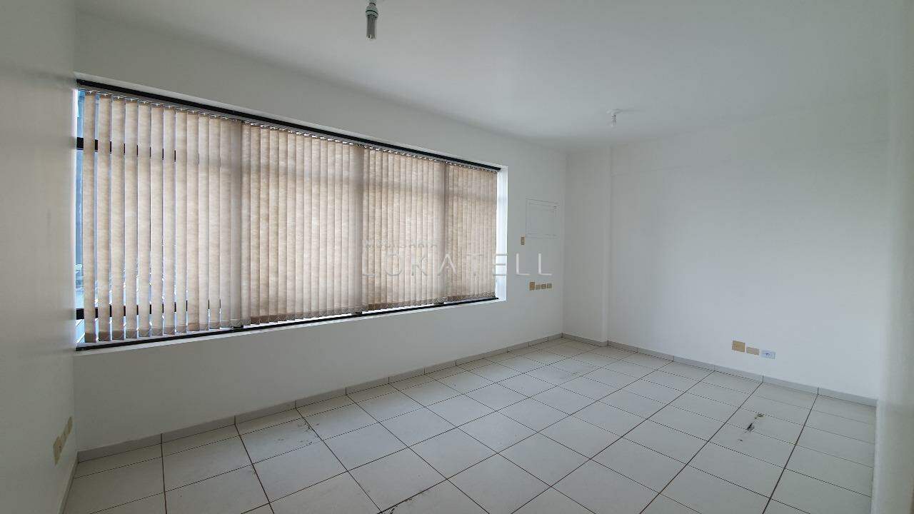 Sala Comercial para à venda no Bairro CENTRO em CASCAVEL: 