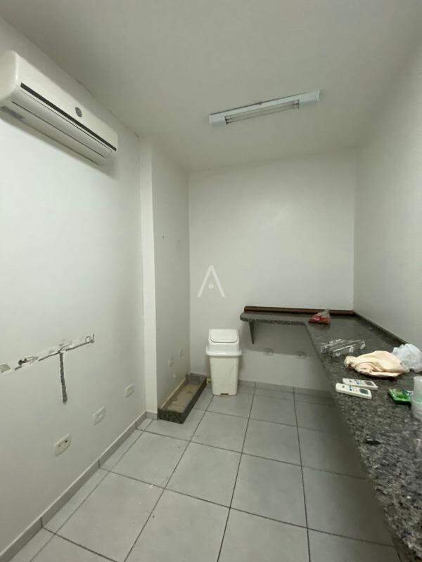 Sala Comercial para para aluguel no Bairro CENTRO em CASCAVEL: 
