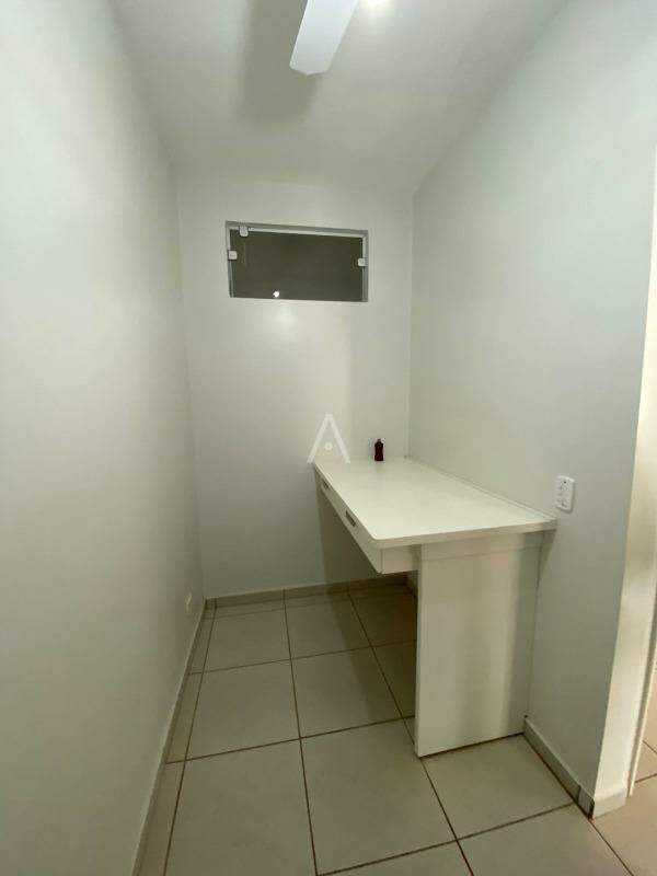 Sala Comercial para para aluguel no Bairro CENTRO em CASCAVEL: 
